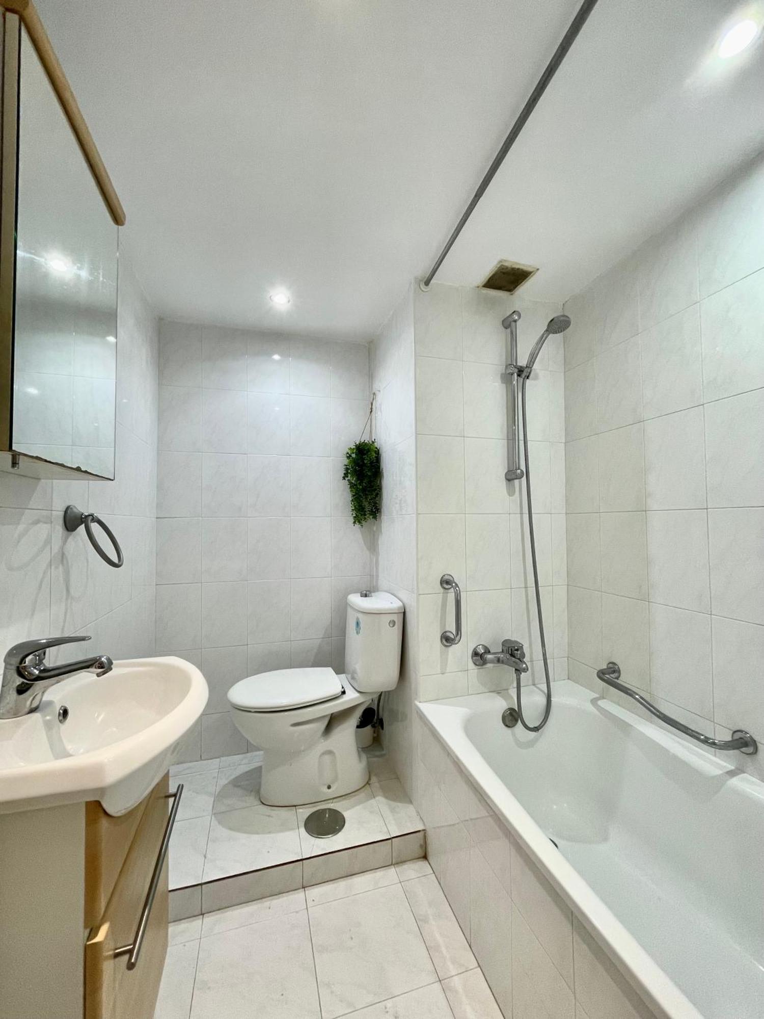 Lafrenchtouch - Estudio En Primera Linea De Playa Appartement Fuengirola